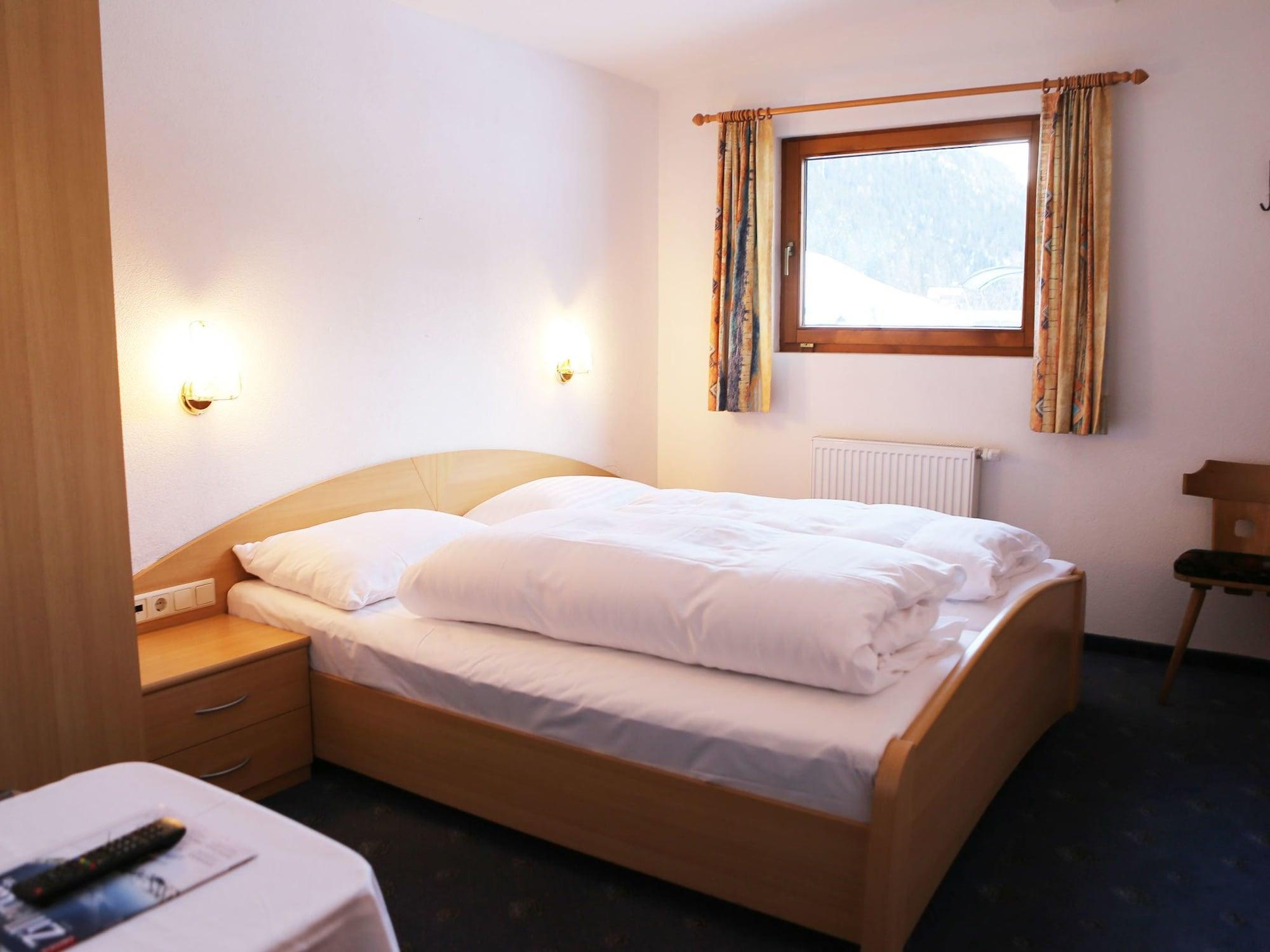 Gasthof Pension Madseiterhof トゥクス エクステリア 写真
