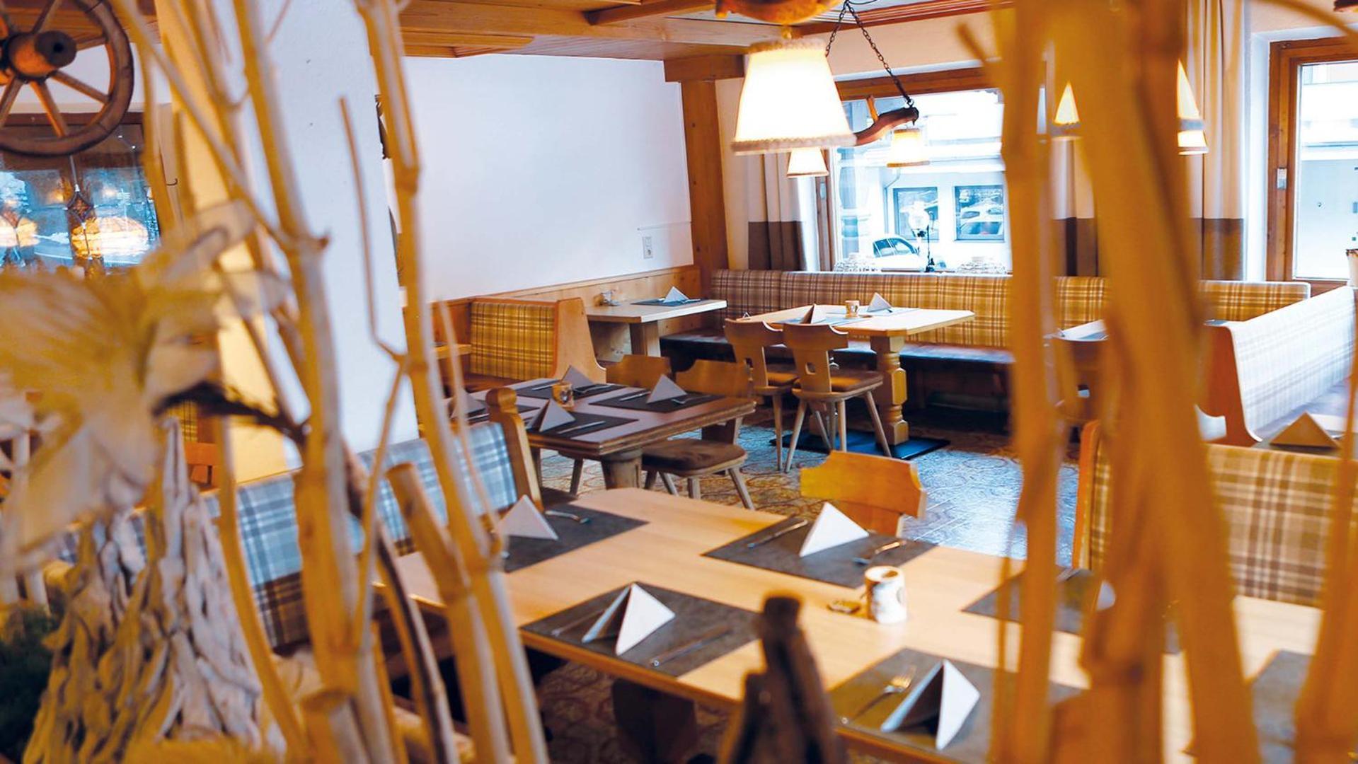 Gasthof Pension Madseiterhof トゥクス エクステリア 写真