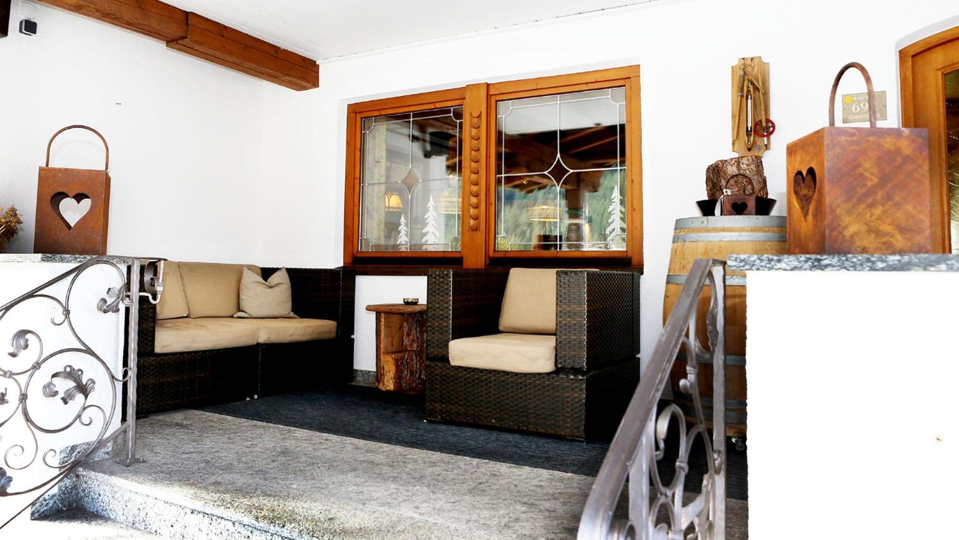 Gasthof Pension Madseiterhof トゥクス エクステリア 写真